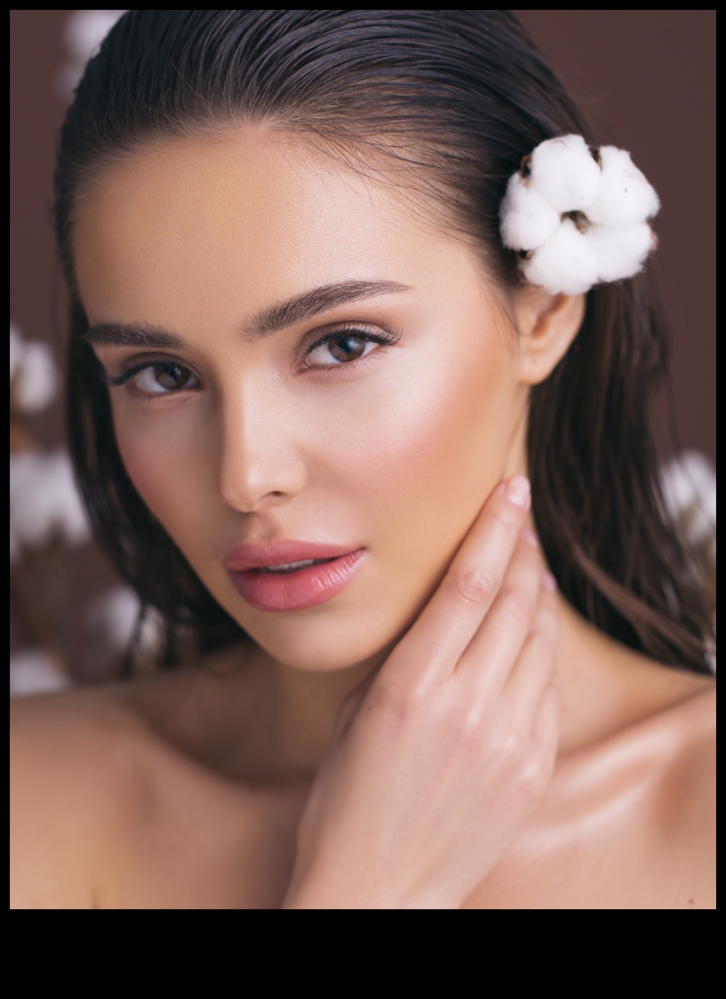 Nepilnību ievērošana: dabīgā grima padomi patiesam un autentiskam izskatam