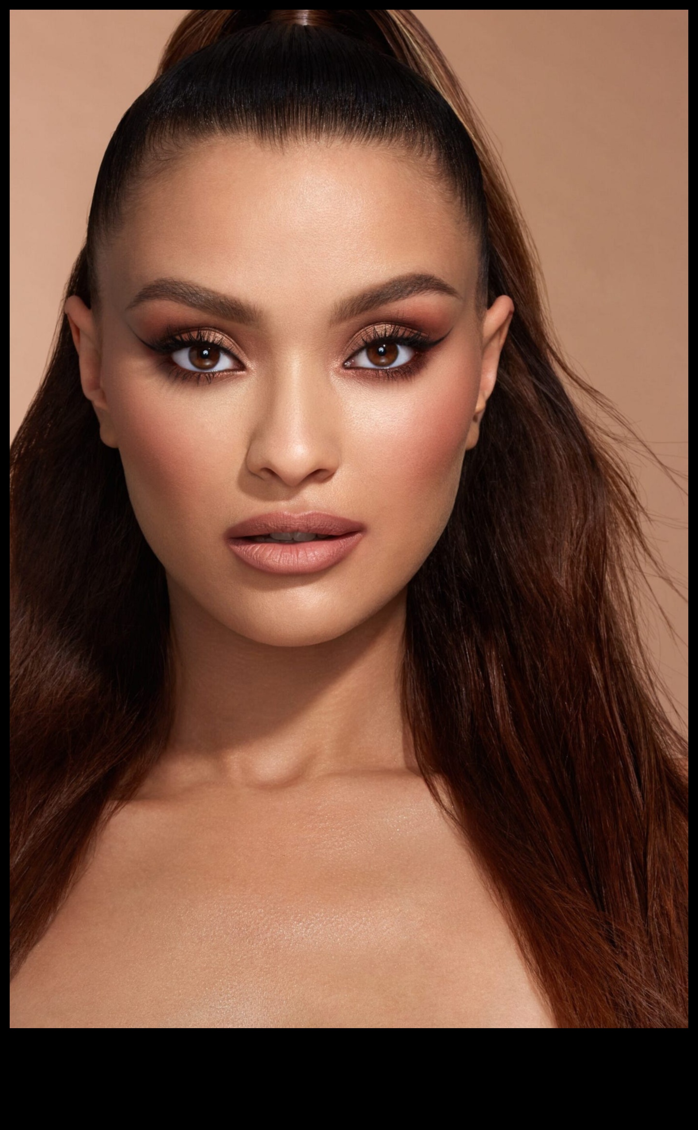 Drosmīgas lūpas, drosmīgas izvēles iespējas: pievilcīgas krāsas vakara grimā