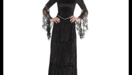 Nakts bagātība: gotikas rotaslietu mūžīgā klātbūtne